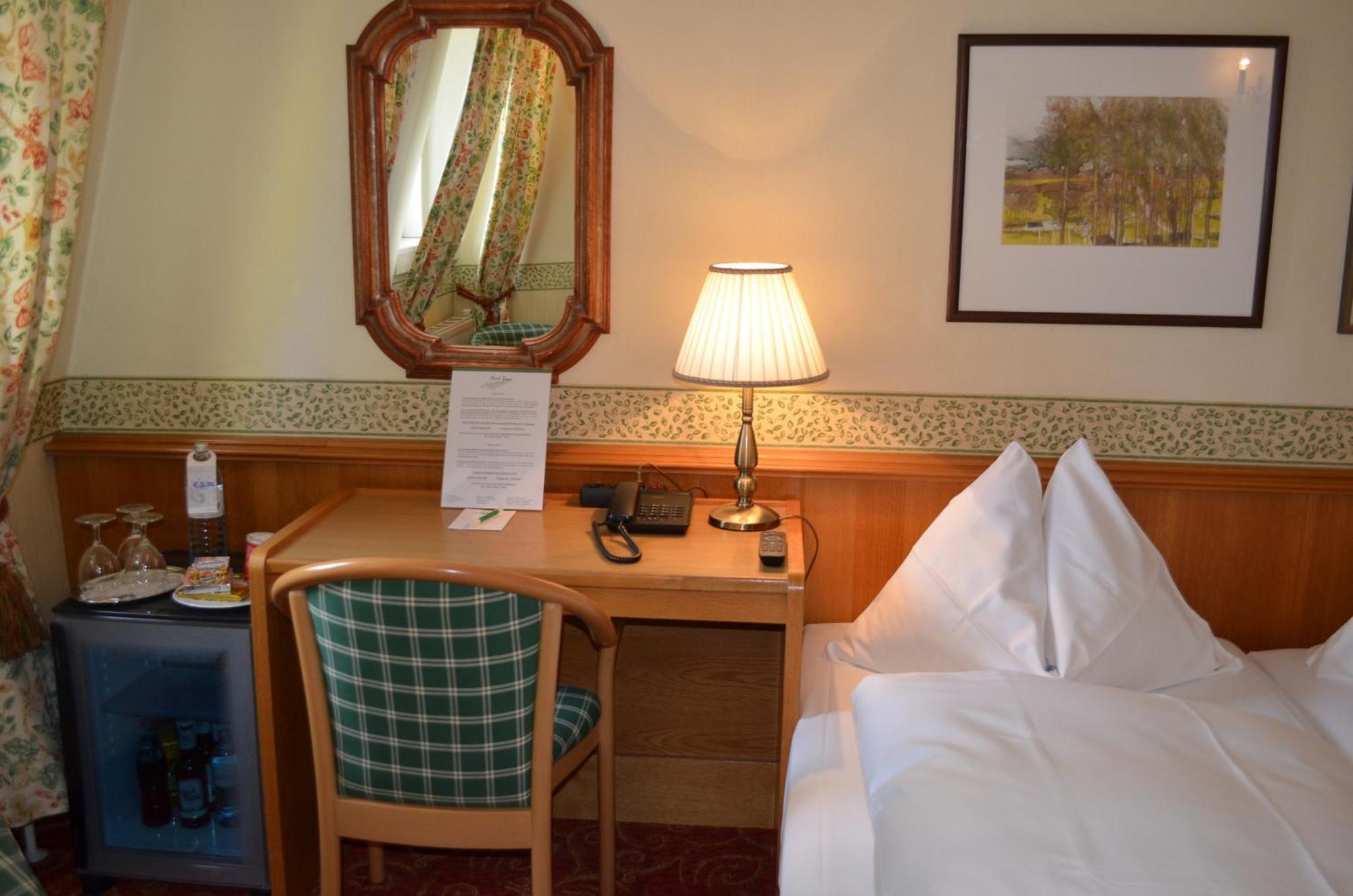 Hotel Jaeger - Family Tradition Since 1911 ウィーン 部屋 写真
